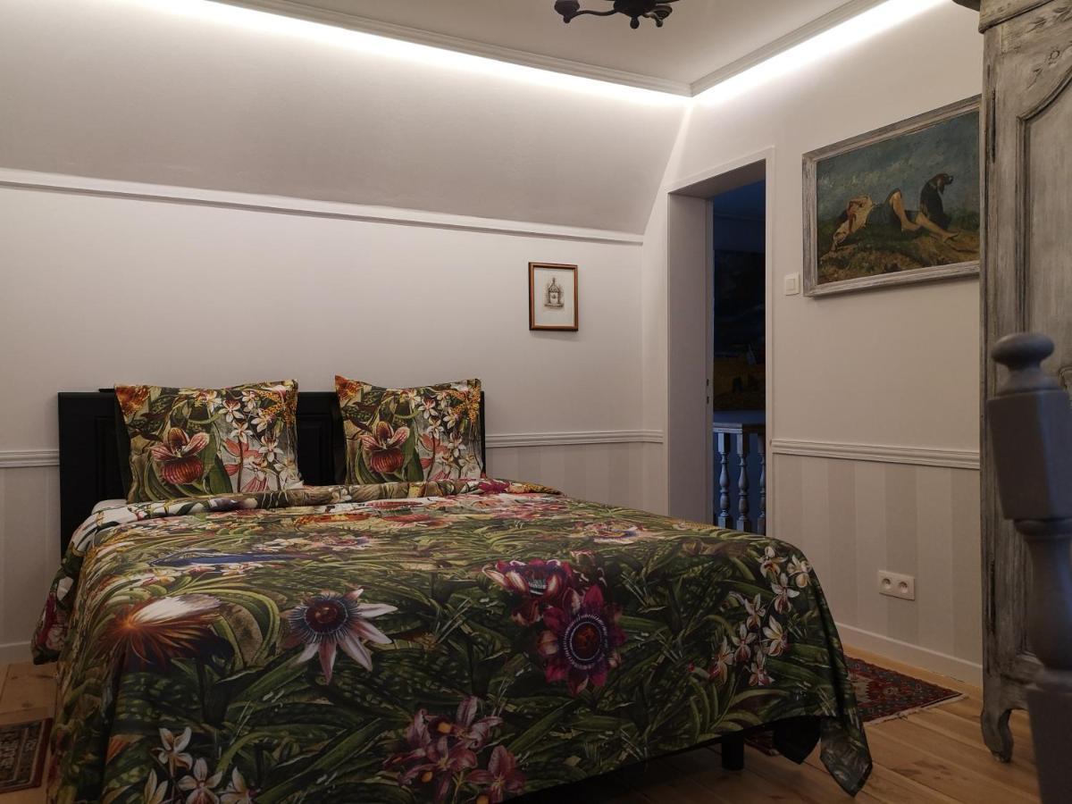 Den Hoge Doorn Bed & Breakfast Harelbeke Bagian luar foto